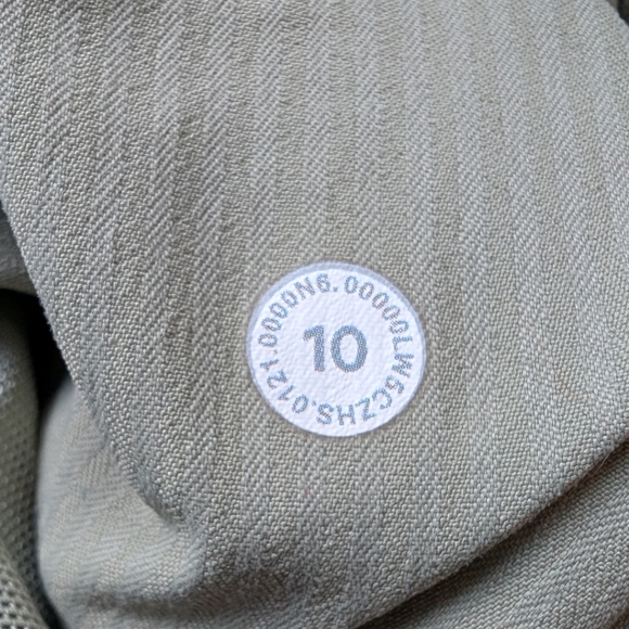 Lululemon Beyond the Studio Jogger Active Yoga Women 10 Athleisure Stretch Green - Picture 14 of 15